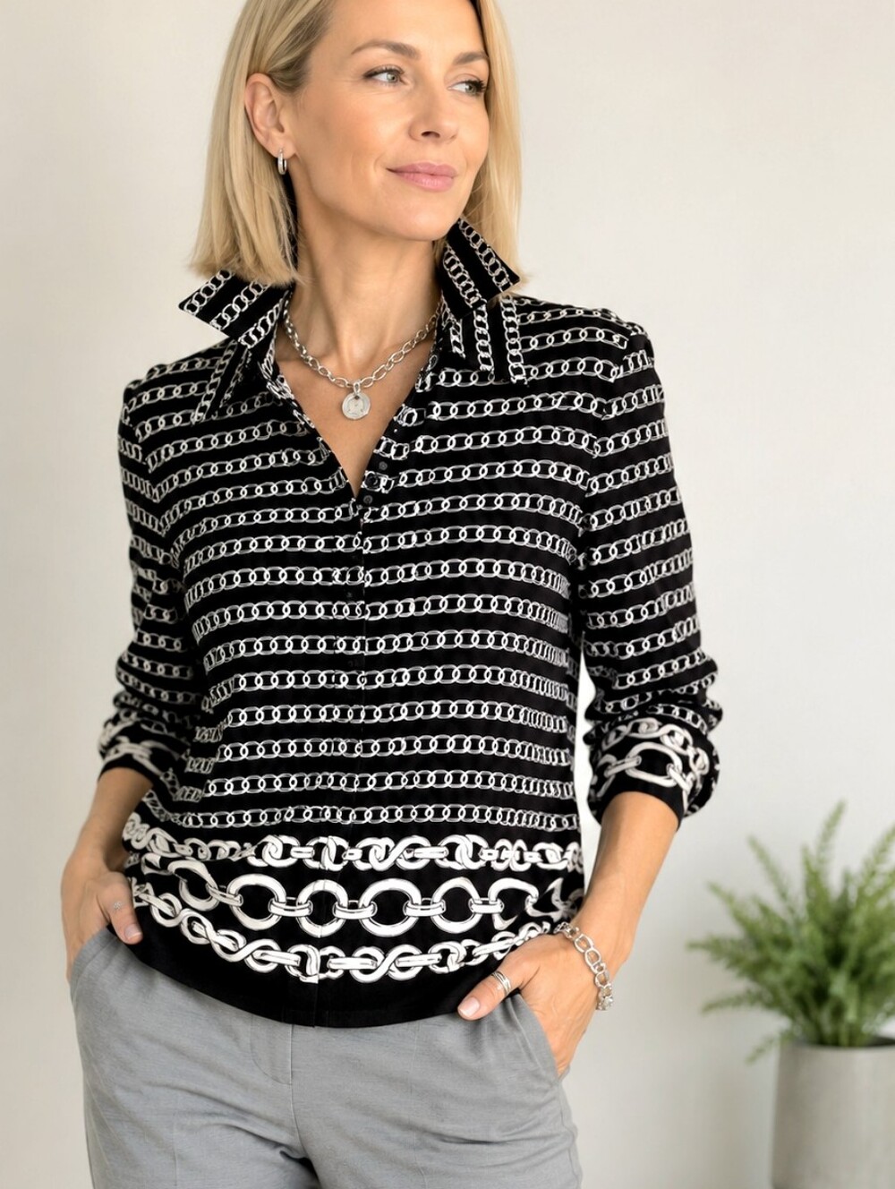 J. McLaughlin Black White Shirt with Enamel Buttons Catalina Cloth - Picture 1 of 6